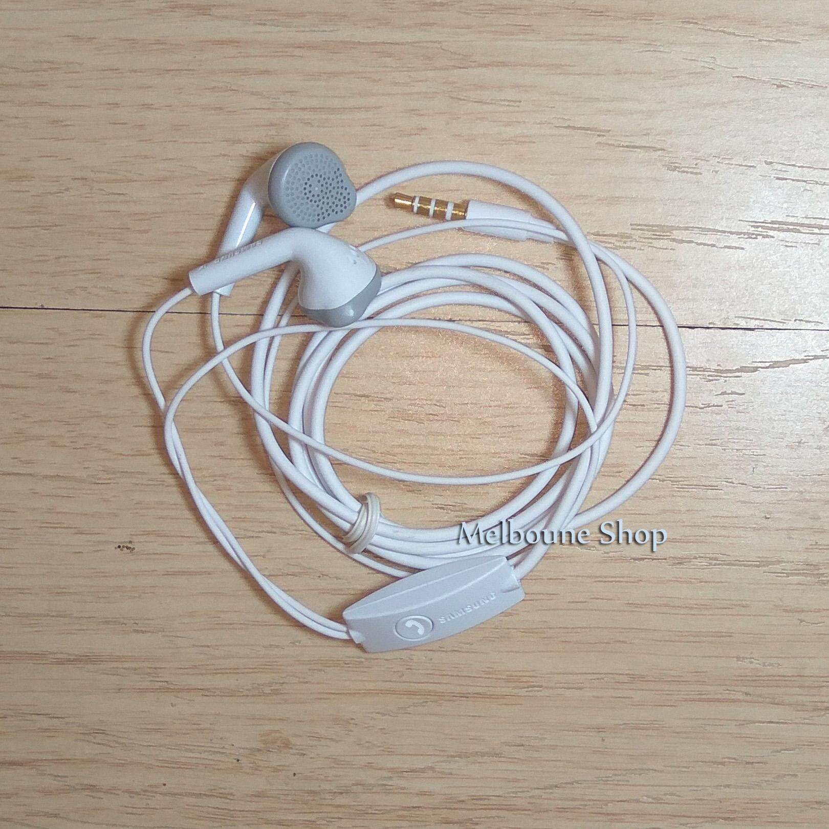 330 in-ear earphone mp3 bass with call functions