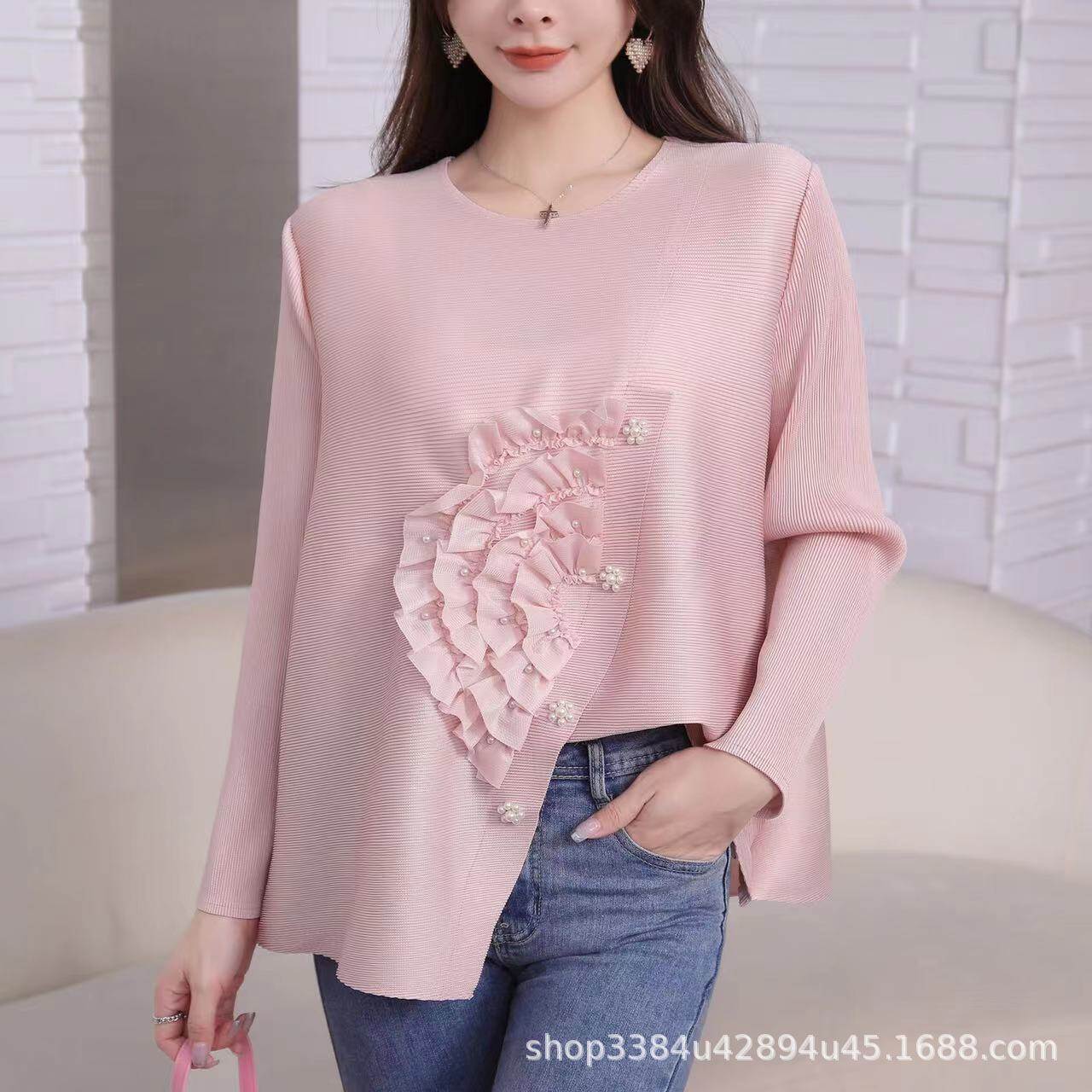 Áo phông nữ thêu xếp li dài tay mới
