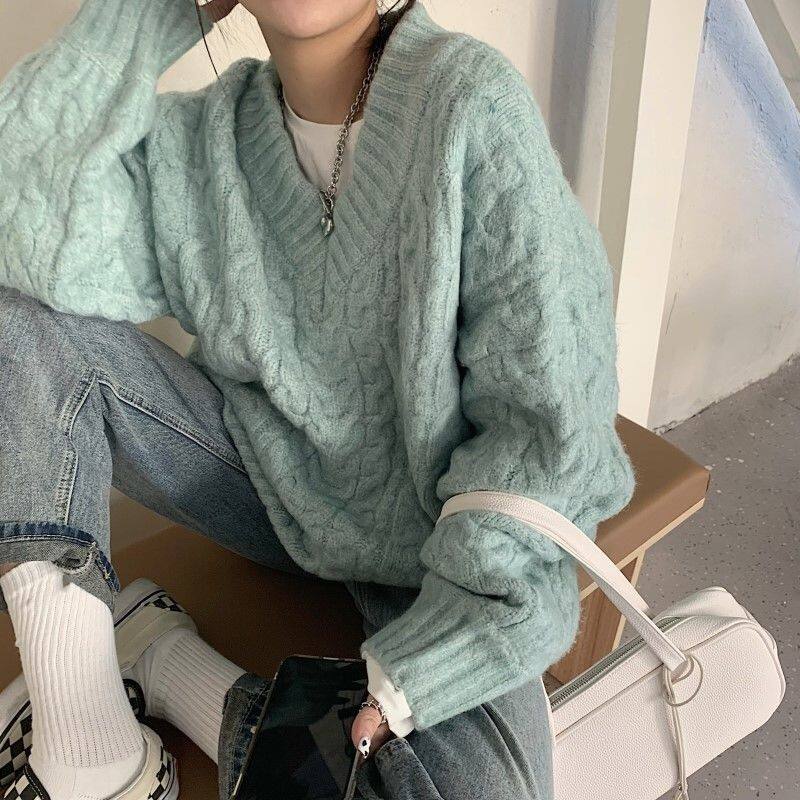 Women's soft blue V-neck sweater 2021 new autumn and winter loose outerwear idle style cable-knit pullover knitwear top