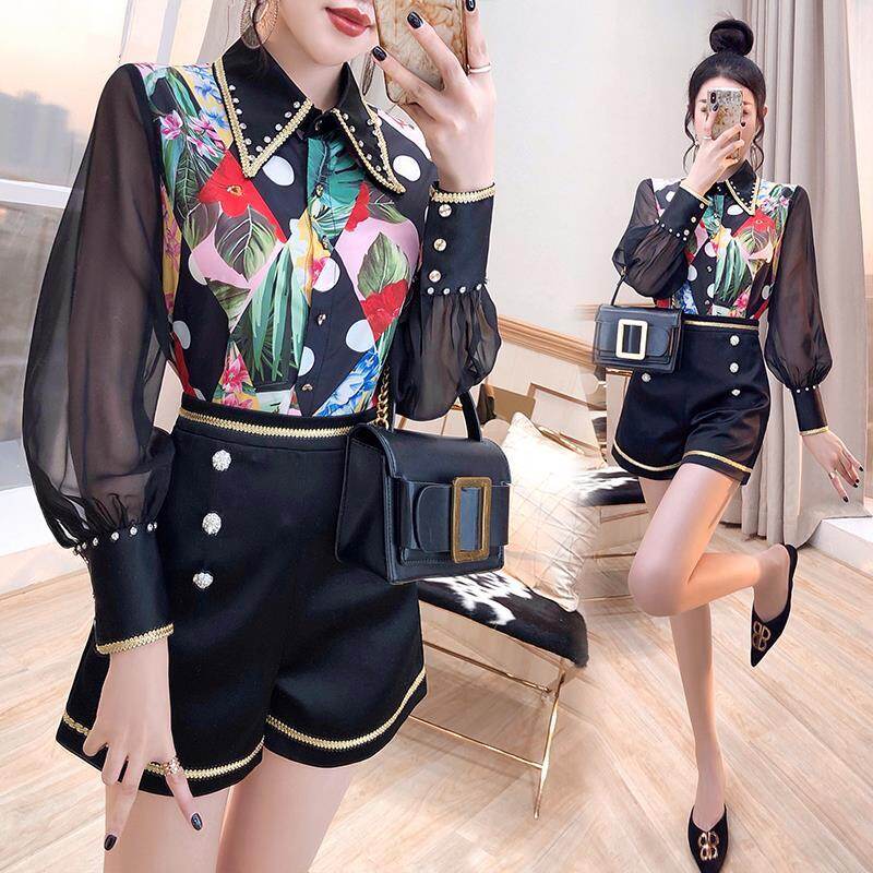 Bộ đồ hai món nấu chín nhẹ bộ đồ thời trang hai món quần đùi áo in họa tiết phong cách hepburn cho nữ mới 2023