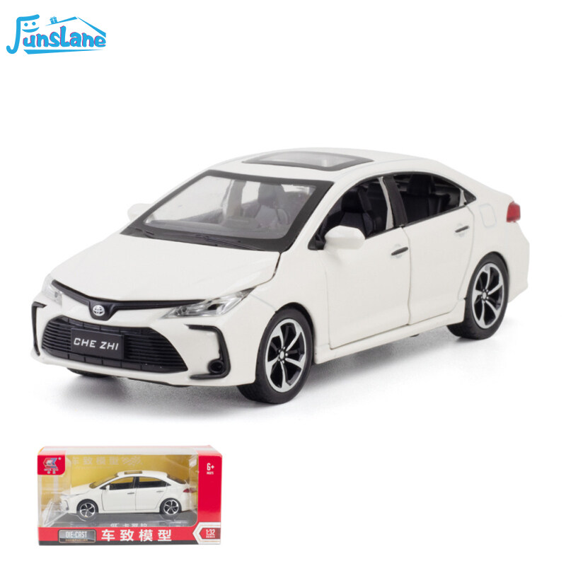 FunsLane Exquisite Alloy Simulation 1:32 Toyota Corolla Family Car Model Decoration Sound Light Force Control Children Pull-back Car Toy
