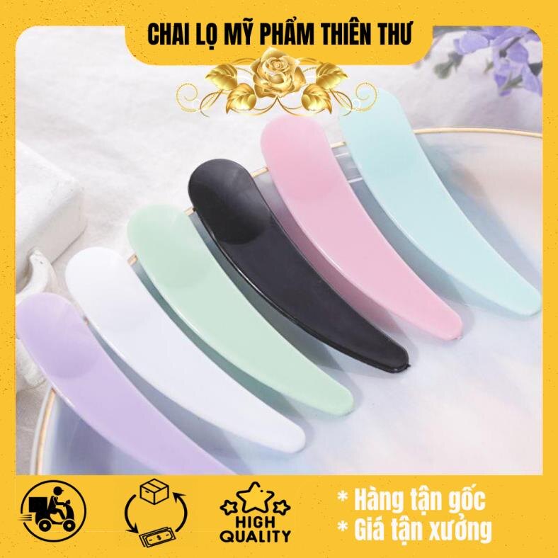 100c Muỗng múc mỹ phẩm - chai lọ mỹ phẩm