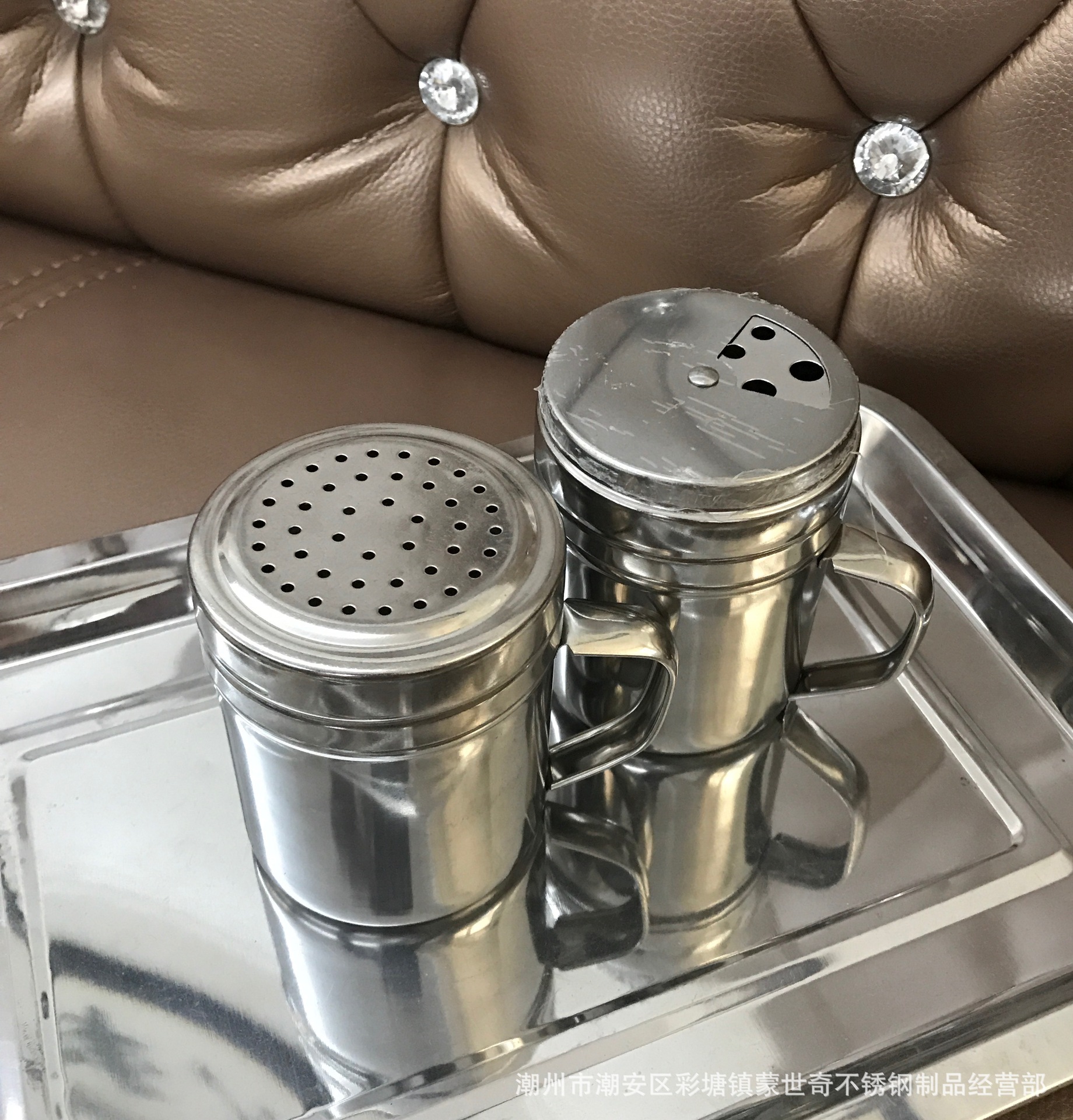[Easy to use] Plus Handle 304 Stainless steel spice jar Pepper jar Barbecue Dusting Powder Pepper Shaker Seasoning containers