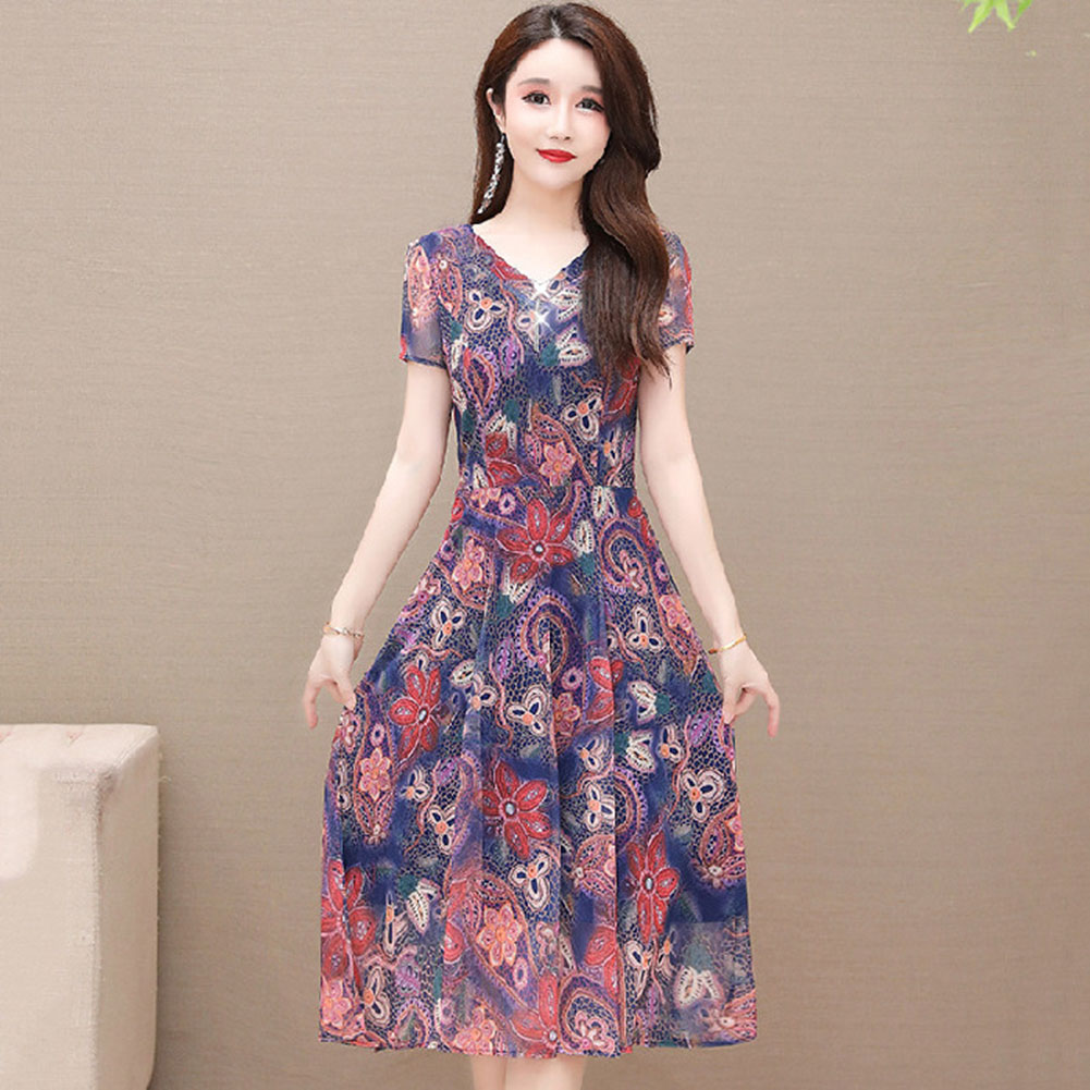 Women Dress Colorful Sweet Flower Printed V-neck Short-sleeved Waist-slimming Pleated Hem Comfortable Mid-length Skirt For Summer ราคา  132 บาท*ส่งฟรี