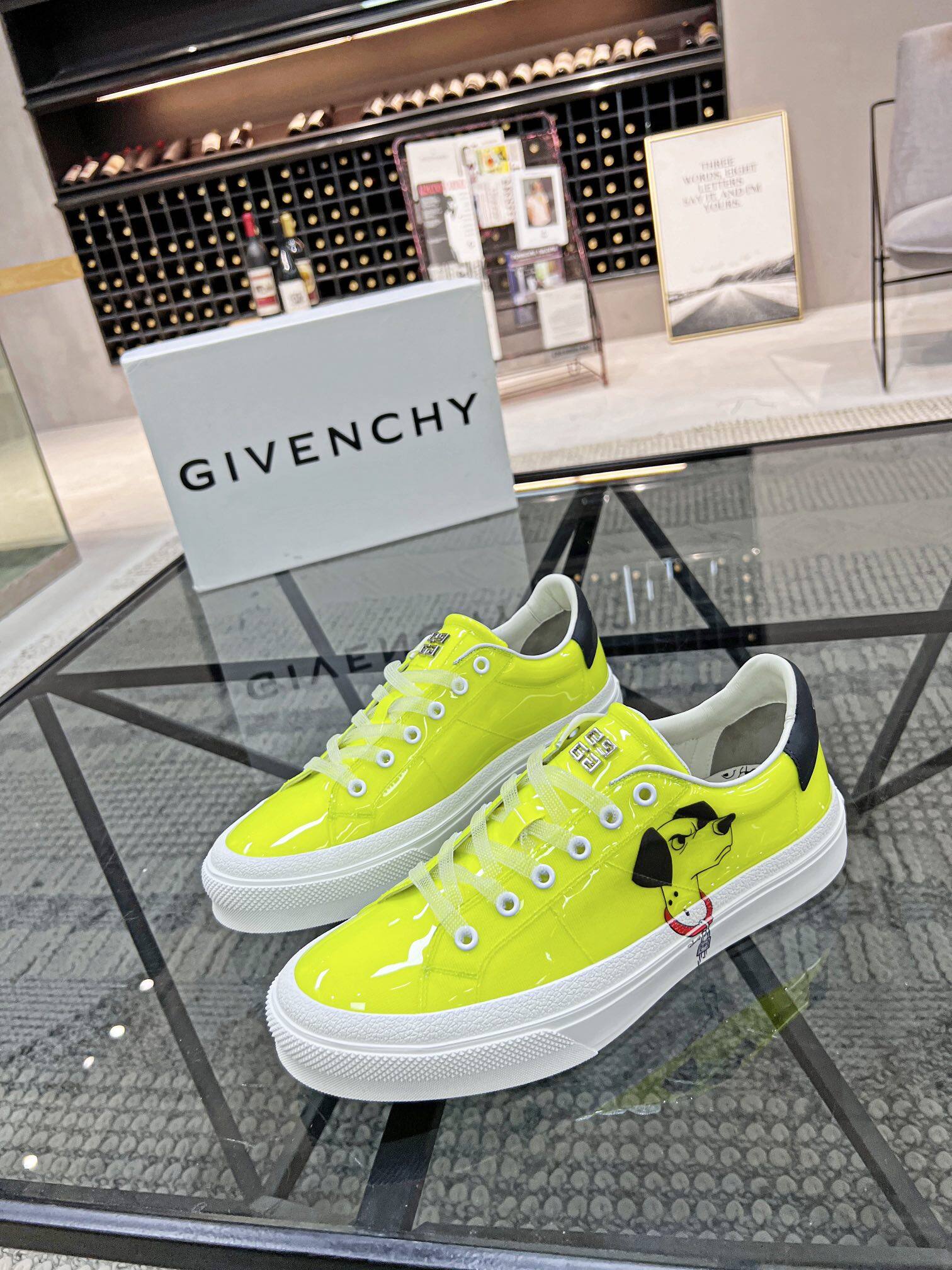 Shop Givenchy Sneakers online | Lazada.com.ph