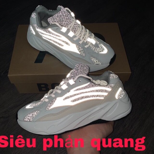 Video giày yz 700 siêu phản quang 2020 cao cấp+Box+Bill+Quà