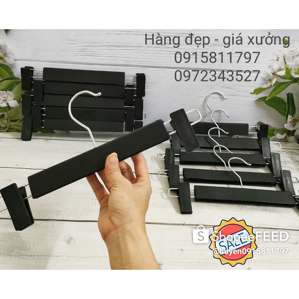 COMBO 200 chiếc móc nhựa nữ vai to có rãnh chống trơn tuột 2 bên vai và 200 kẹp nhựa đen siêu bền