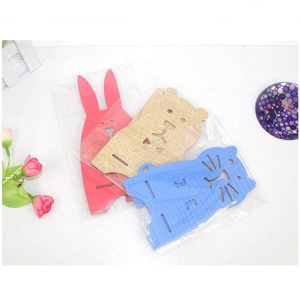Generic Creative Kawaii AnimalShaped Desk Holder Decorations Wooden