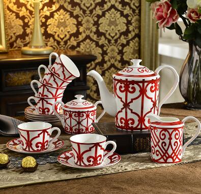 15PCS Red Coffee Cup Set Porcelain Teapot Sugar Milk Jar Europe Kitchen Drinkware Tableware Luxury Tea Set New Home Decorations ราคา 8,087 บาท*ส่งฟรี