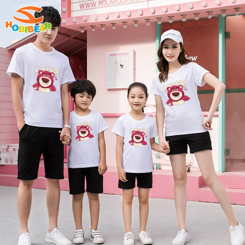 HOBIBEAR Parent-child wear, a family of three or four, mother and daughter, strawberry bears, cotton T-shirts, short-sleeved high-end family wear, half-sleeved ราคา 135 บาท*ส่งฟรี