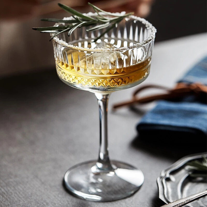 Cốc martini miệng rộng ly sâm panh khắc châu âu gia dụng cốc tráng miệng cốc sáng tạo bar ly rượu