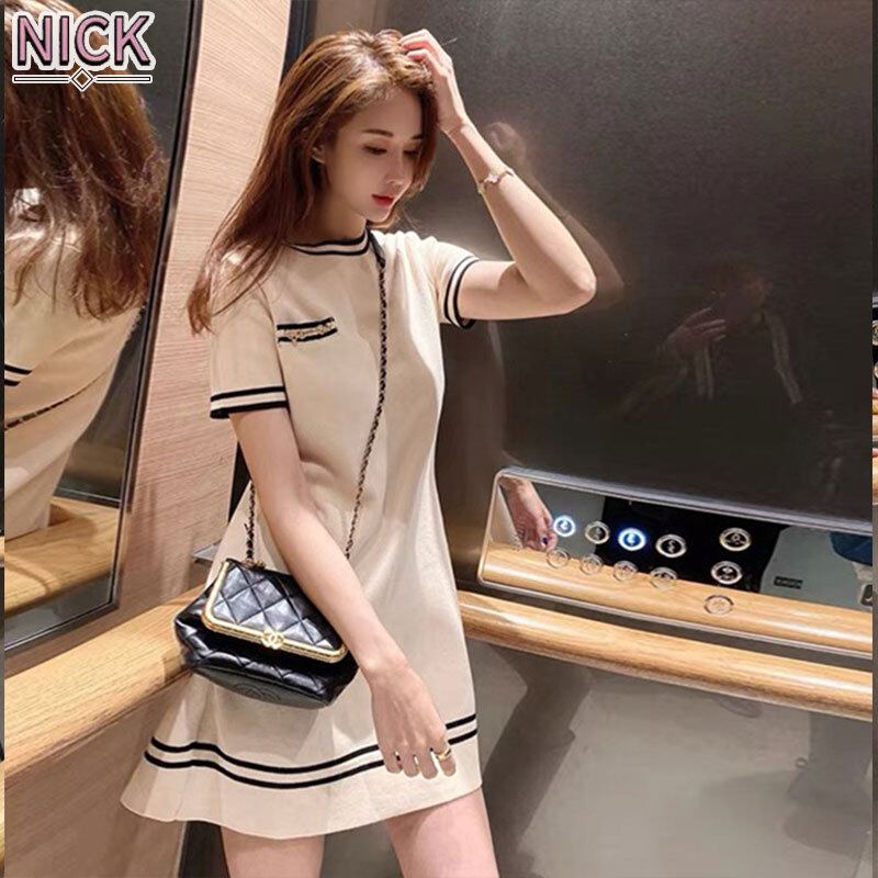 Nick chân váy dịu dàng dịu dàng ngọt ngào cổ tích khí chất đầm hoài cổ cho nữ