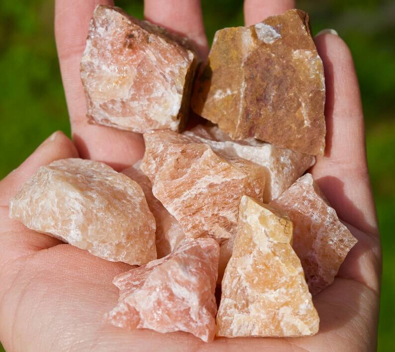 100g Raw Peach Aventurine raw Red Aventurine crystals stone - raw calcite - healing crystals and sto