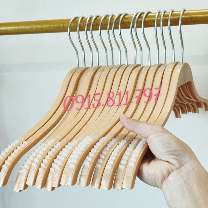 Combo 50 móc vai đệm bằng nhựa cao cấp, không mùi,kích thước 39cm,đầu móc xoay 360 độ