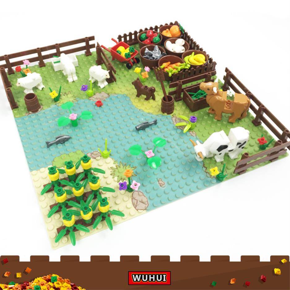 WUHUI MOC Pig Farm Chicken Coop Blocks Toys for Kids Compatible Piggery Ranch Bricks Set Children DIY Gifts over 3 Years Old Building Bricks Kids Toy Toys For Boys Girls Compatible With All Brands