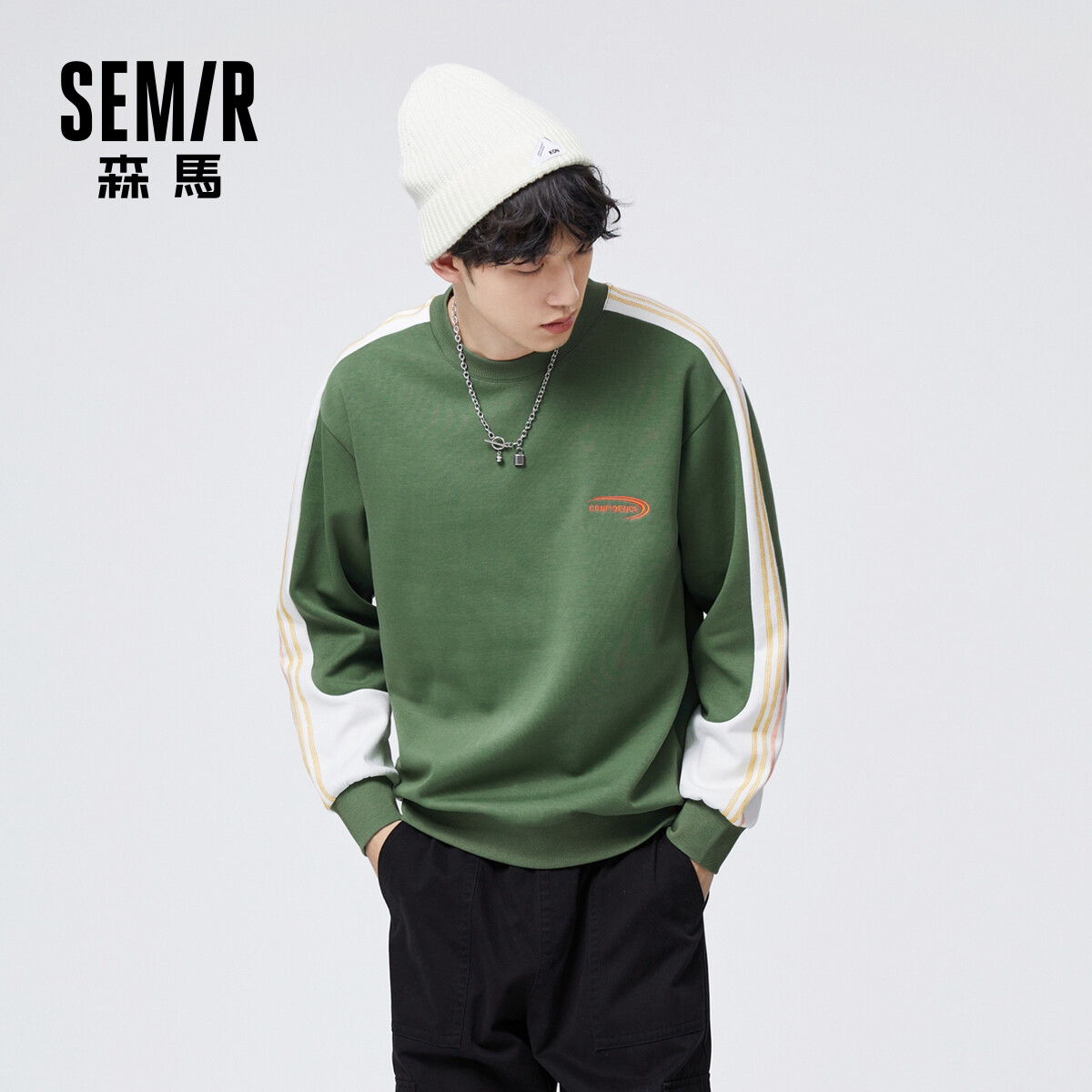 Semir người đàn ông áo nỉ in chui đầu mô hình áo nỉ cổ tròn và cổ tay có gân