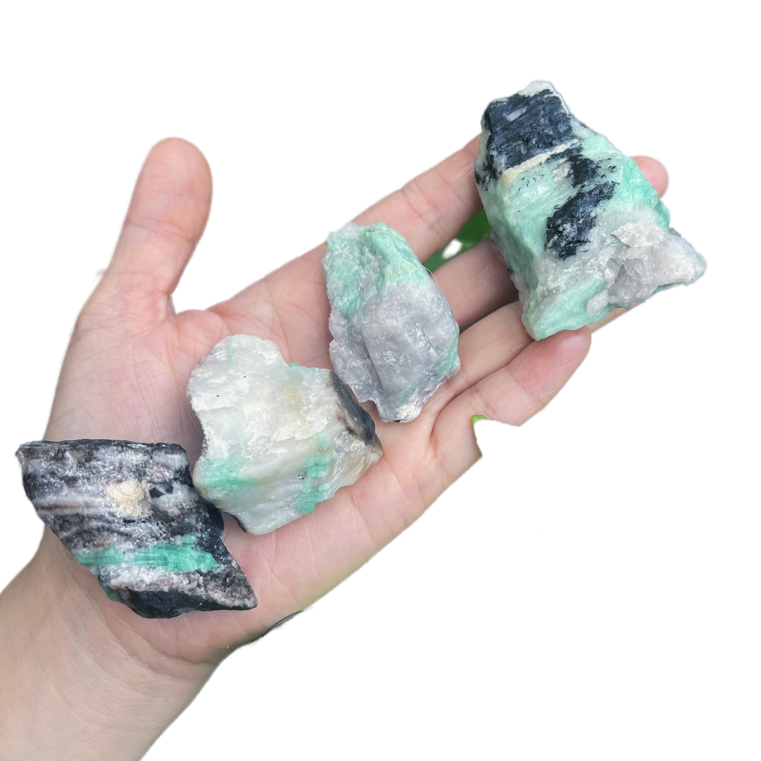 Raw emerald clearance stone prices