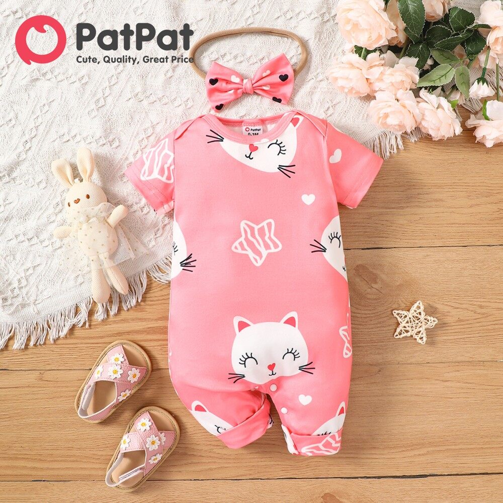 PatPat 2pcs Baby Girl Allover Cat Pattern Short