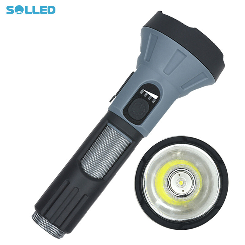 Strong Light Flashlight Usb Rechargeable Outdoor Waterproof Smart Power Display Telescopic Zoom Emergency Torch ราคา 164 บาท*ส่งฟรี