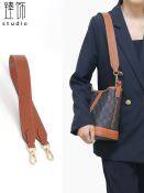 Apply to celine Triomphe bucket bag bladder reconstruction worn alar celine shoulder bag with wide