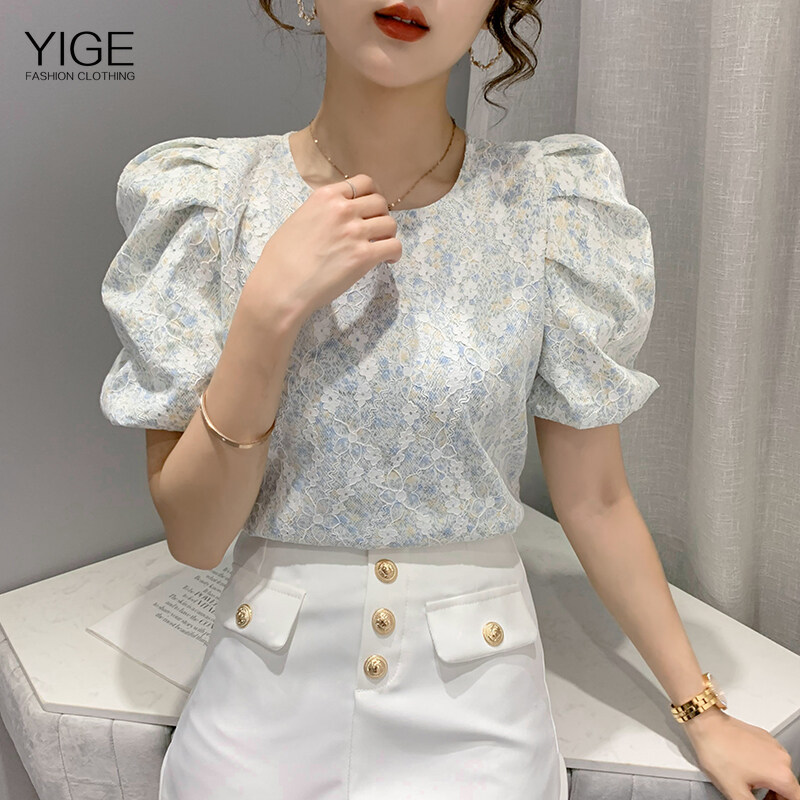 YIGE 2021ฤดูร้อนใหม่แฟชั่นลูกไม้เสื้อเชิ้ตลายดอกไม้เกาหลีผู้หญิงเสื้อพิมพ์ลาย