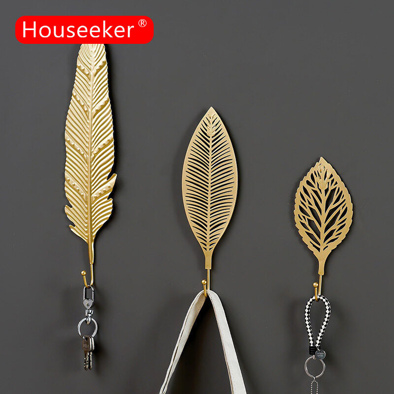 Houseeker Nordic Style Gold Leaf Shape Holder Rack Living Room Clothes