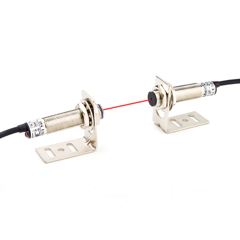 Công tắc quang điện laser chống nước m12 công tắc cảm biến tia laser khoảng cách 20m ngõ ra npn pnp