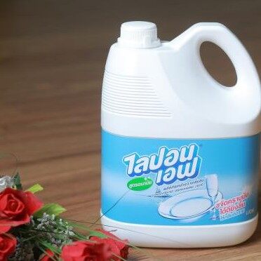 Nước Rửa Chén Thái Lan 3,600Ml Đánh Bay Mọi Vết Bẩn Dầu Mỡ An Toàn Cho Da