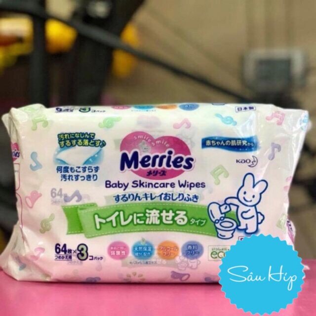 Khăn giấy ướt merries dưỡng da tan trong nước 64 tờ