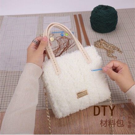 Túi xách nữ Túi tự đan lông xù đeo vai cá tính , DIY, túi handmade, túi len tự đan