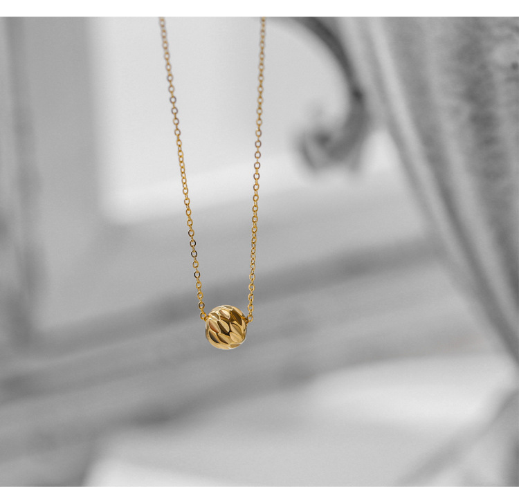 Yukis Stainless Steel Gold Round Ball 