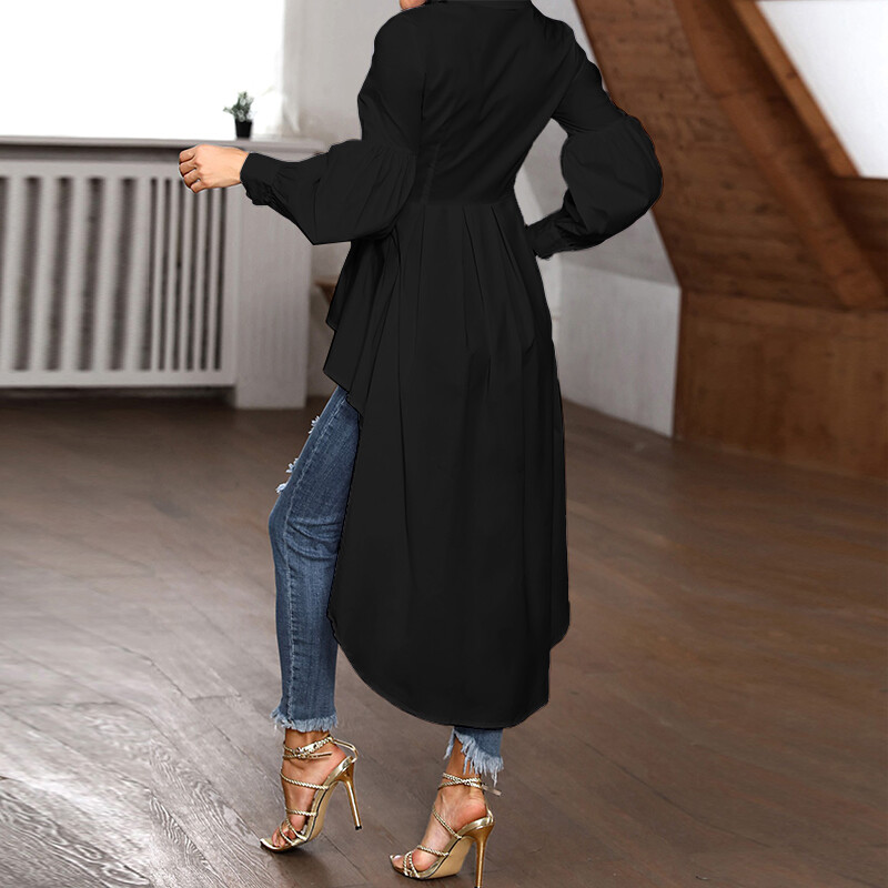 outfit blusa azul manga larga