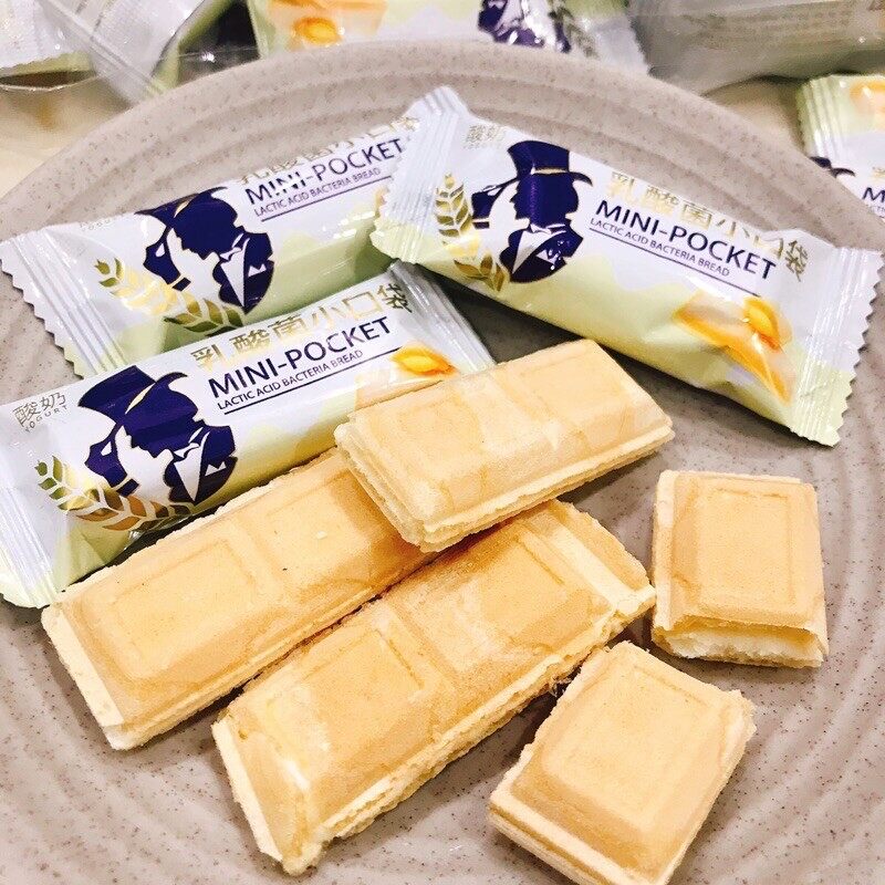 Bánh xốp nhân kem sữa chua ông già