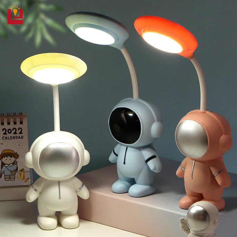 Cartoon astronaut creative night light usb folding charging LED eye protection desk lamp learning light bedside lamp