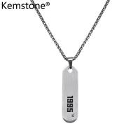 Kemstone สร้อยคอสแตนเลสจำนวนปีจี้เครื่องประดับของขวัญสำหรับผู้ชายผู้หญิง1980-2024