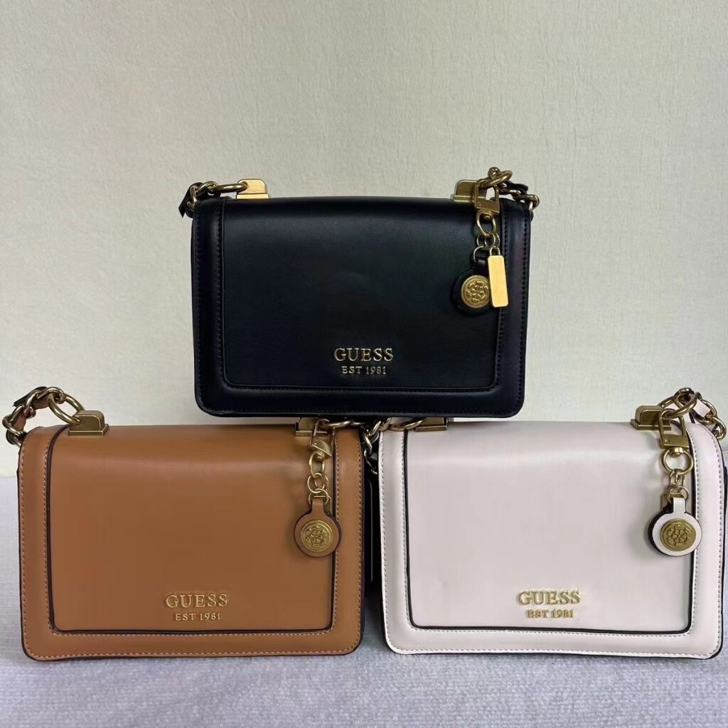GUES'S Flap Charm Chain Solid Color Messenger Bag Female Bag