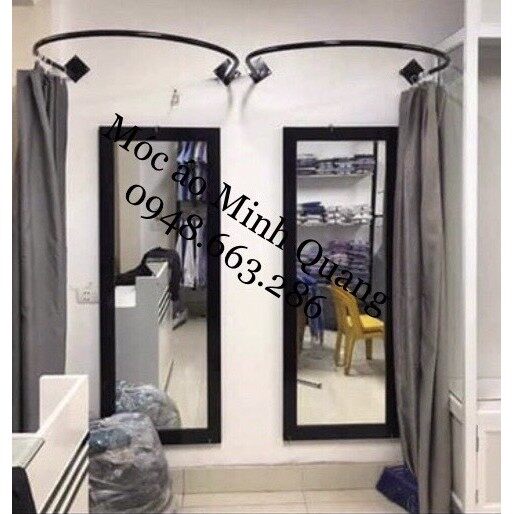 Khung thử đồ-khung chữ C -làm bằng sắt được phủ 1 lớp sơn tĩnh điện giúp khung hạn chế bị chày xước