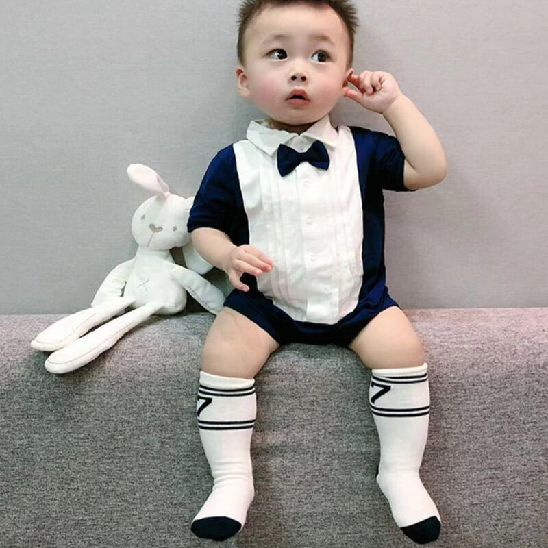 Áo liền quần bé trai sơ sinh trẻ sơ sinh áo liền quần todler áo liền quần ngắn tay một mảnh