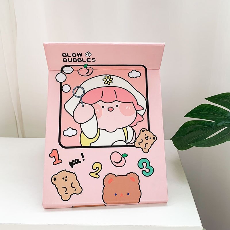 Gấp phong cách hoạt hình mới trái tim cô gái cầm tay chải chuốt gương