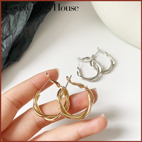 【♡Ngôi Nhà Bé Gái Đáng Yêu♡】Khuyên Tai Dạng Vòng Xoắn Dệt Chữ Thập Cổ Điển Hàn Quốc Khuyên Tai Hình Tròn Kim Loại Khuyên Tai Dạng Kẹp