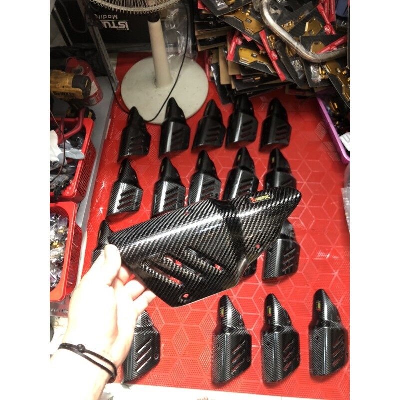 ốp pô carbon real xịn pô akrapovic r1