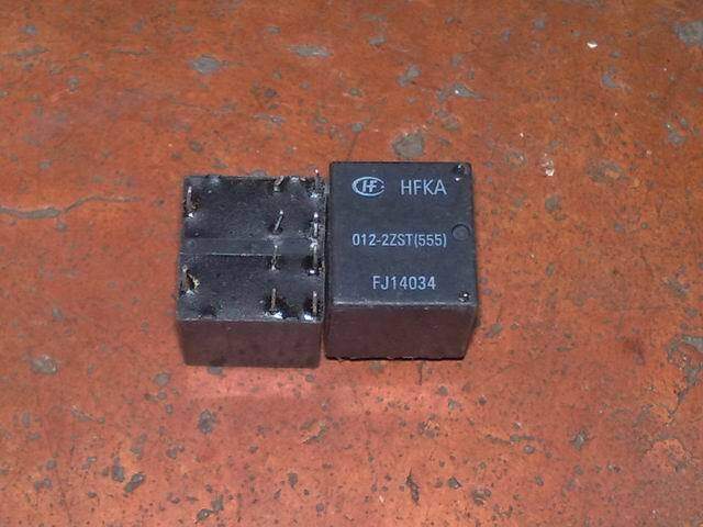 Rơ le hfka 012-2zst555 10 chân hfka-2c-12v
