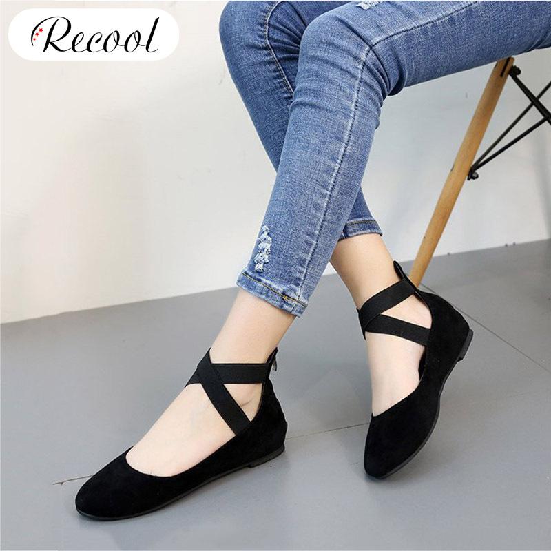 Recool Women Elastic Cross Strap Slip 
