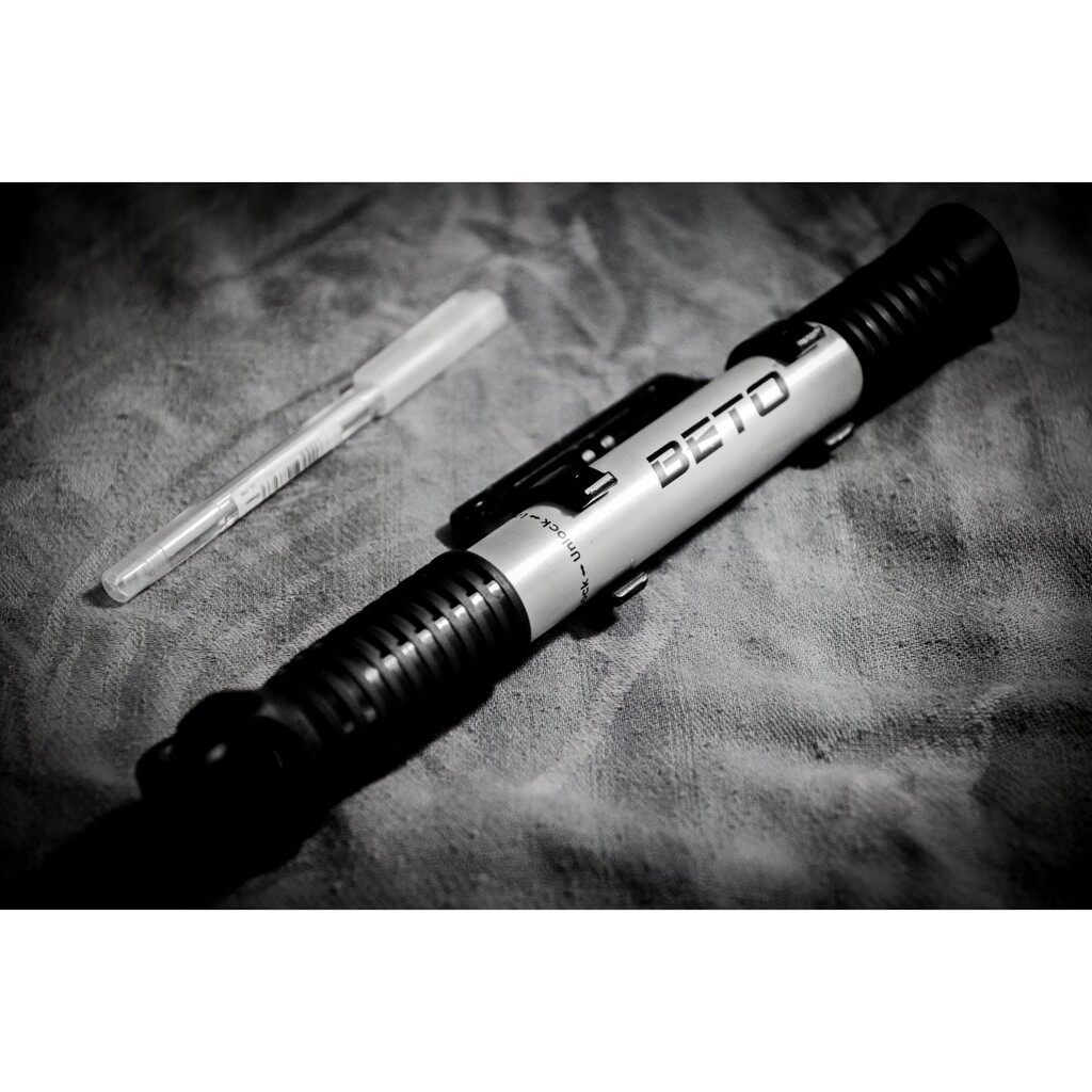 Bơm xe mini nhỏ gọn, cầm tay beto cth 009a