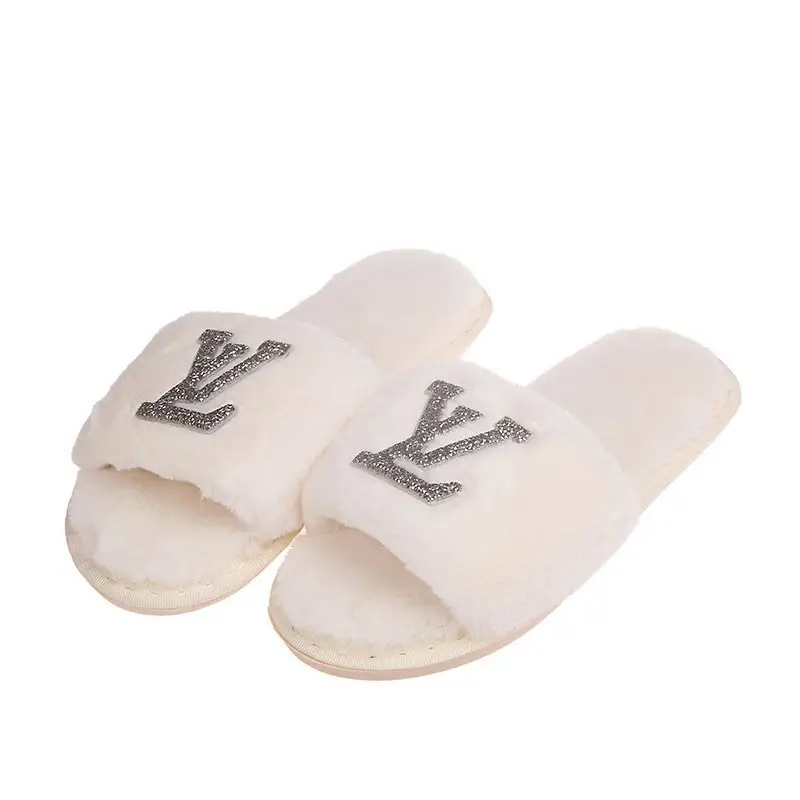branded slippers for girls