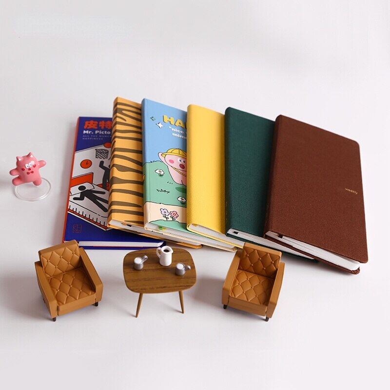 2022 Light Weeks Portable Weekly Planner Notebook 91*185Mm Ese Fashion Journal 120 Sheets