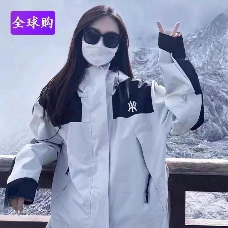 MLB NY three-in-one outdoor jacket for men and women detachable windproof waterproof and warm mountaineering clothing for couples imported Authentic NEW