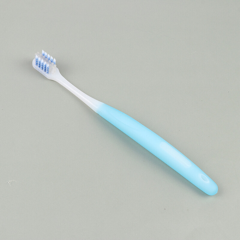 Niềng răng chỉnh nha sạch Bàn chải đánh răng chỉnh nha dành cho người lớn