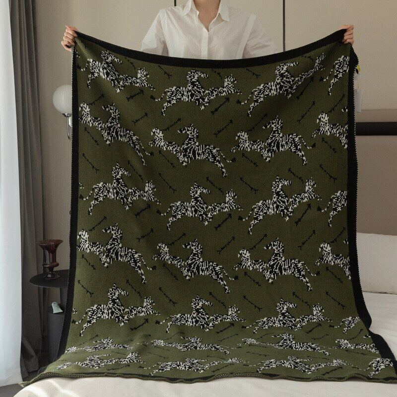 130x170cm Knitted Blanket Retro Green Zebra Blanket Nordic Decorative