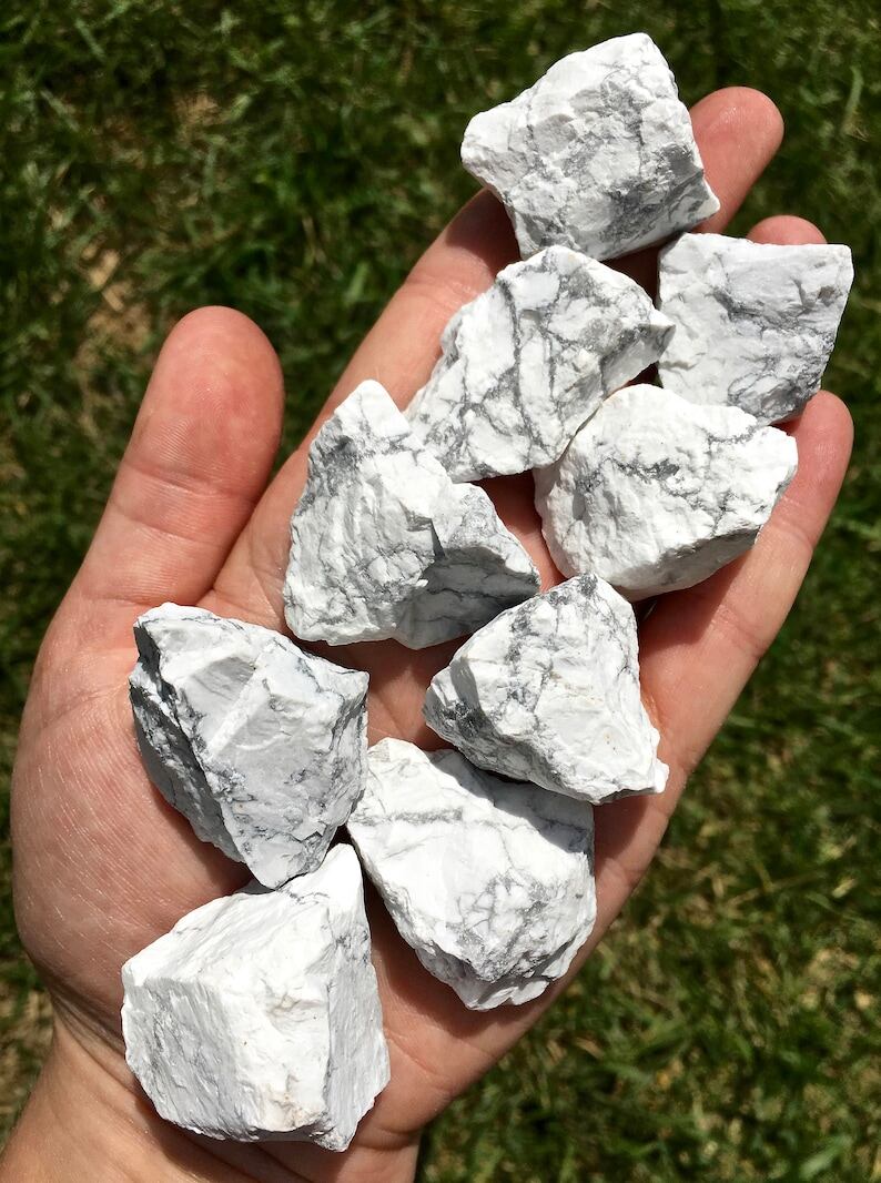Đá Howlite trắng thô-Howlite Trắng-tinh thể chữa bệnh và đá-Howlite trắng thô-Tinh thể thô và khoáng chất-Tinh thể luân xa